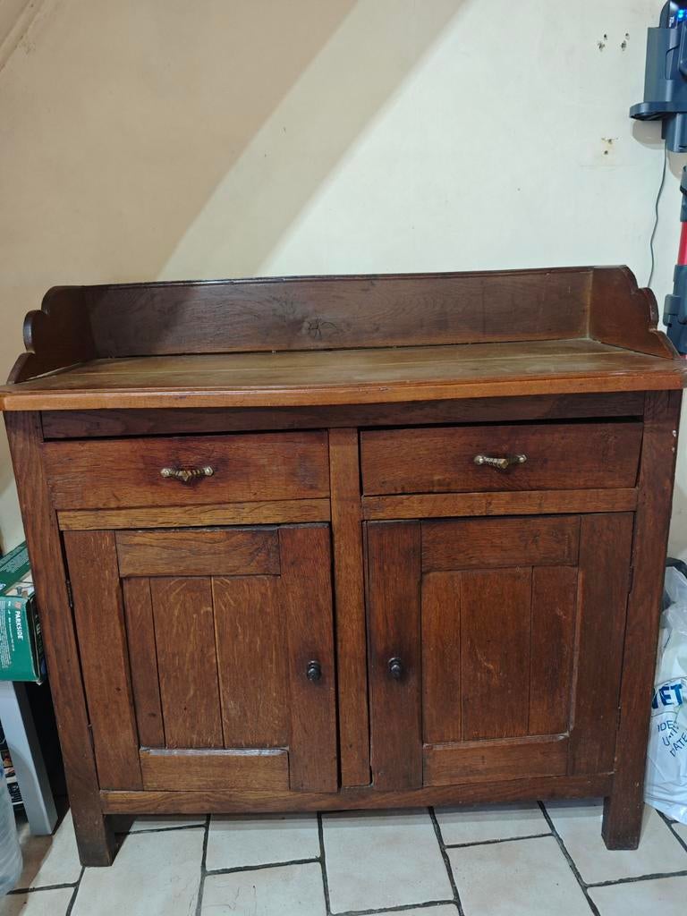 Commode chêne massif