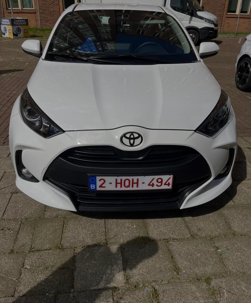 Toyota Yaris octobre 2025, Achat, Euro 6, Noir, 5 portes