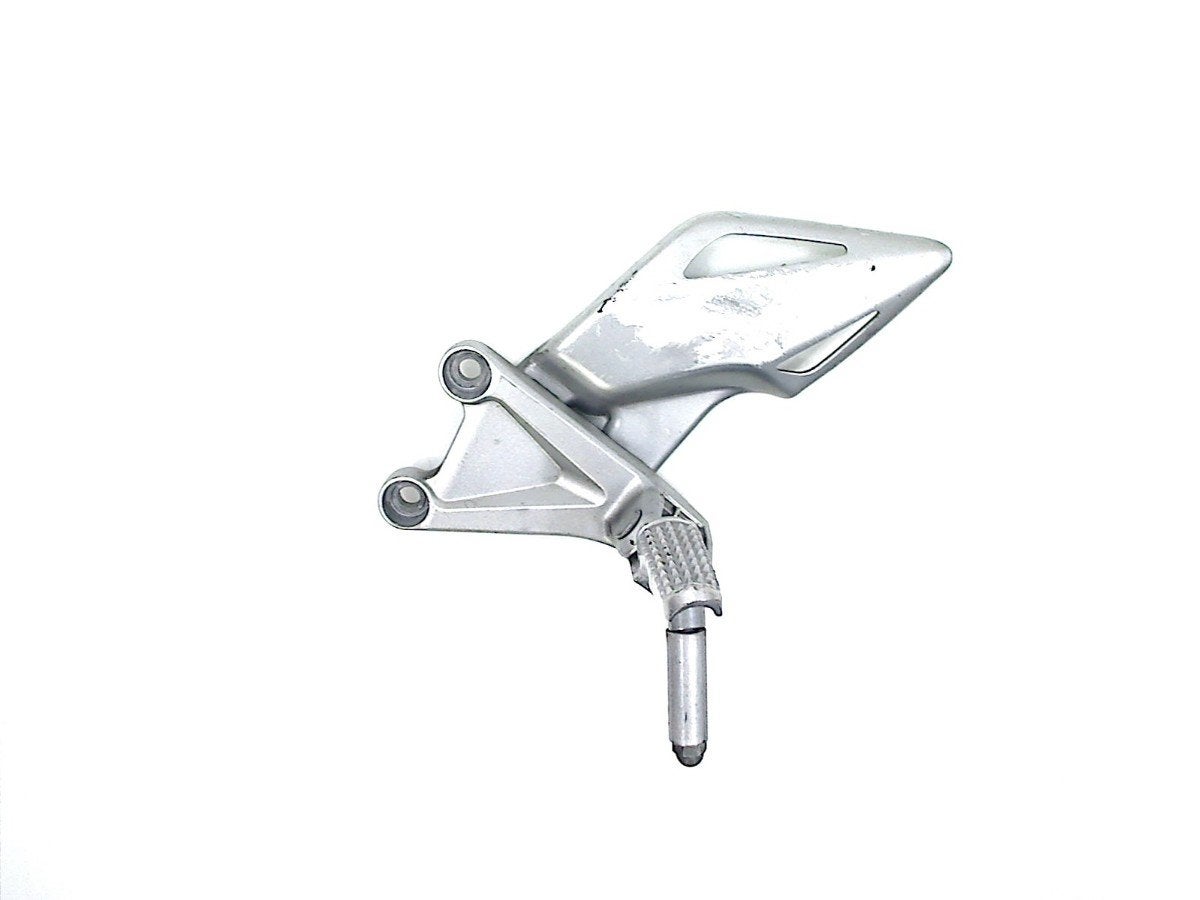 REPOSE PIEDS AVANT GAUCHE Honda, Dhr. S. di Majo, Utilisé, Info@cama-motorparts.nl, P.J. Troelstraweg 8 8
3144 CX  MAASSLUIS, NL
