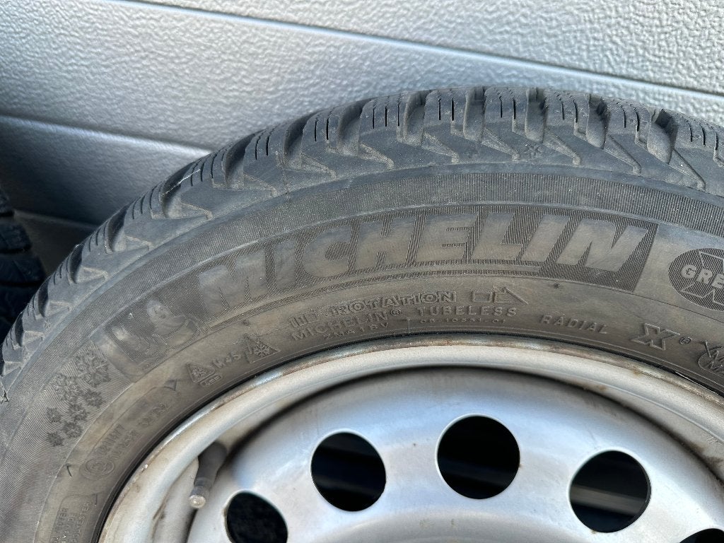PNEUS - 175 - 65 - 15 - MICHELIN  ALPIN - WINTER - NOUVEAUX, Neuf, 15 pouces, Pneus et Jantes, Pneus hiver