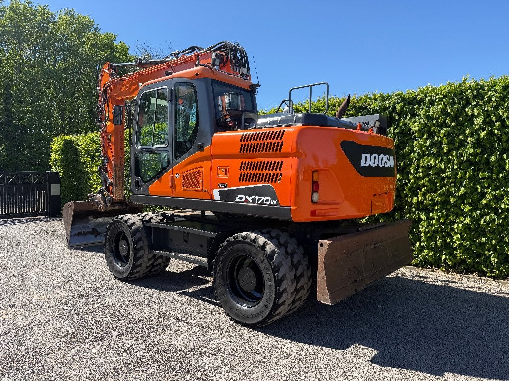 bandenkraan Doosan DX170W, Zakelijke goederen, Ophalen