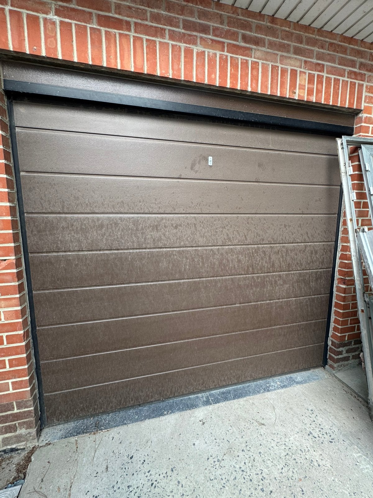 Porte de garage sectionnelle largeur 250cm, Tournai
