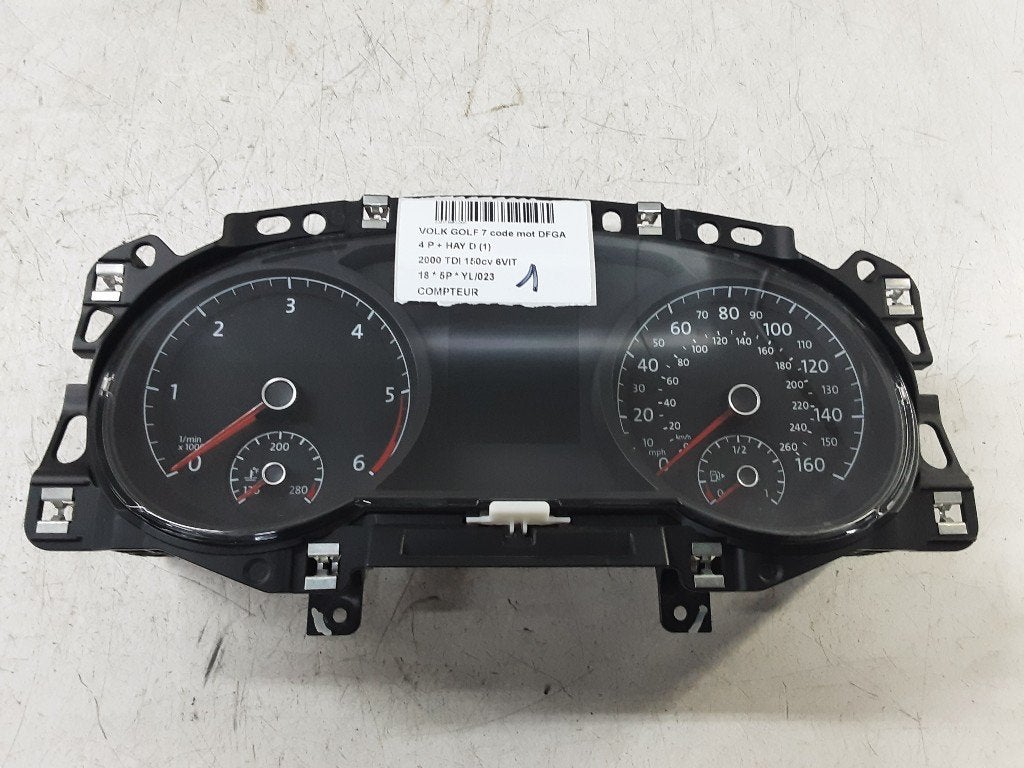COMPTEUR DE VITESSE Volkswagen Golf VII (AUA) (5G1920841), Volkswagen, Mevr. I. Hauben, Utilisé, Rue de l'Espoir 34 34
4030  GRIVEGNÉE, BE