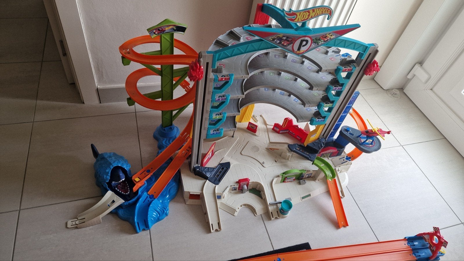 Hotwheel Ultimate Garage, Ophalen, Zo goed als nieuw