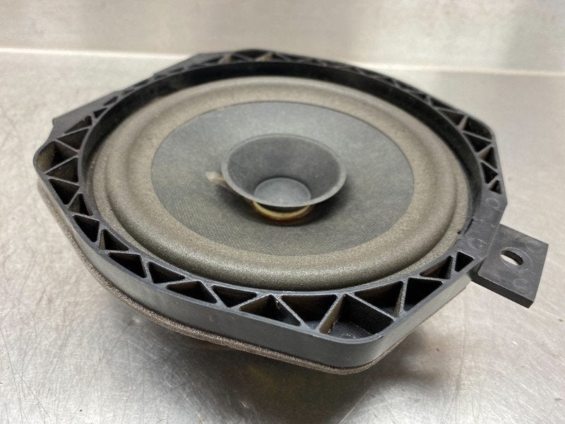 LUIDSPREKER Isuzu D-Max (01-2002/05-2012) (|8980610460|), Gebruikt, Overige automerken