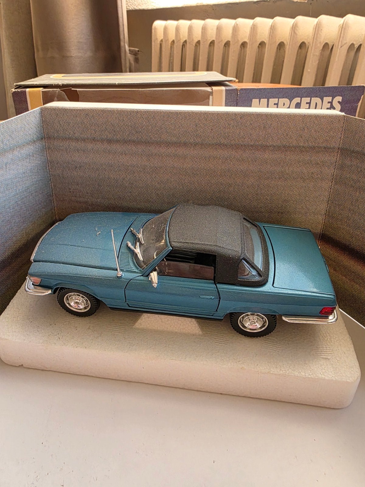 Voiture de collection Mercedes 450SL, Enlèvement ou Envoi, Voiture