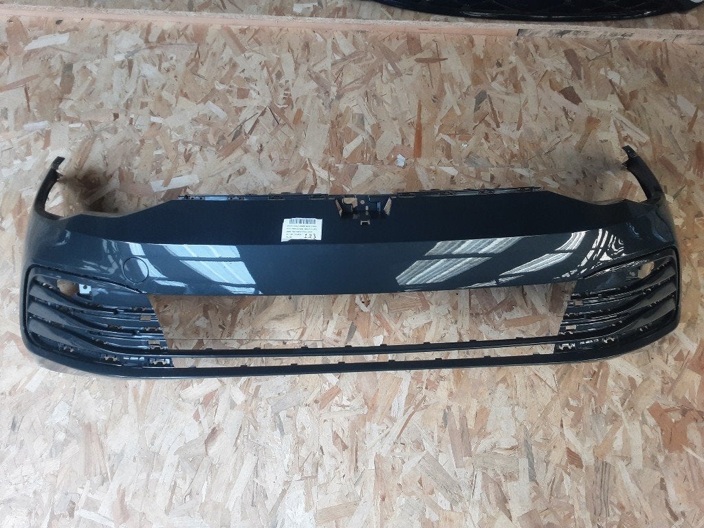 PARE-CHOCS AVANT Volkswagen Golf VIII (CD1) (5H0807221H), Pare-chocs, Volkswagen, Mevr. I. Hauben, Utilisé
