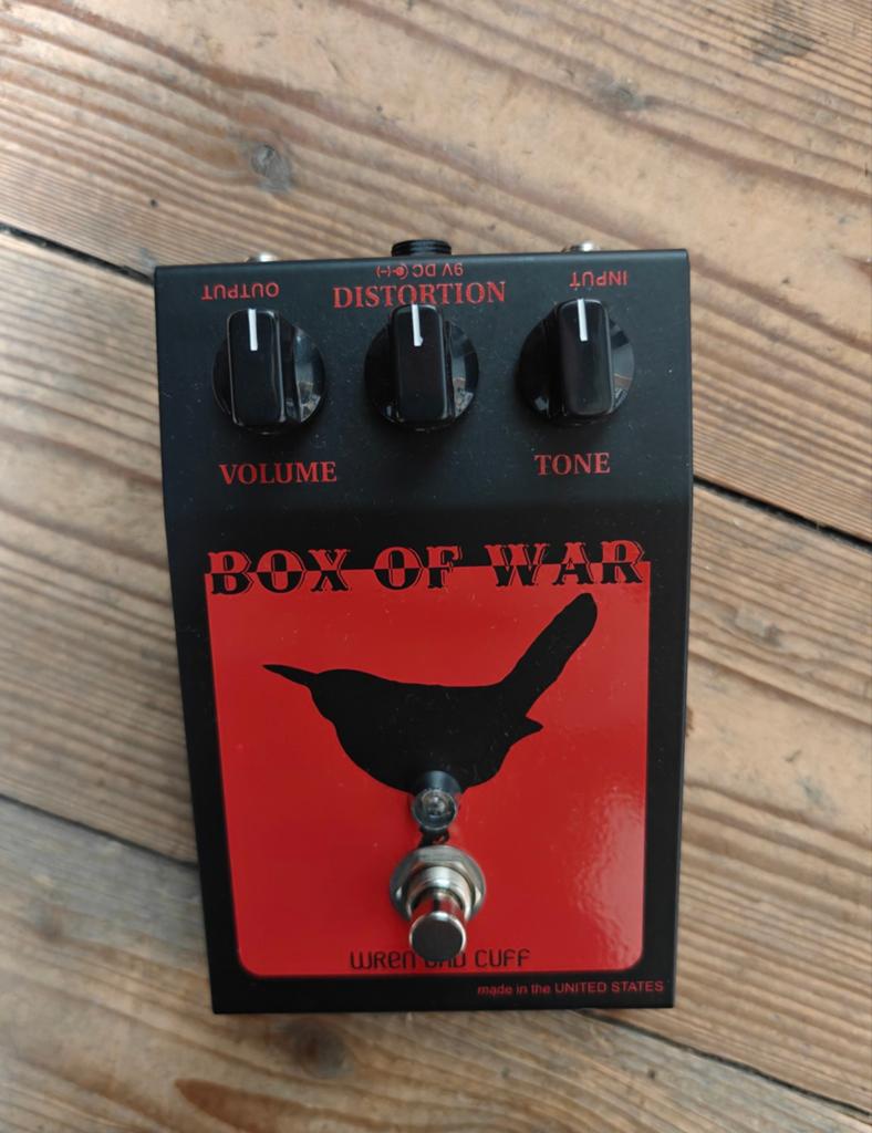 Wren and Cuff Box of War Limited Edition, Musique & Instruments, Effets, Enlèvement ou Envoi, Neuf, Distortion, Overdrive ou Fuzz