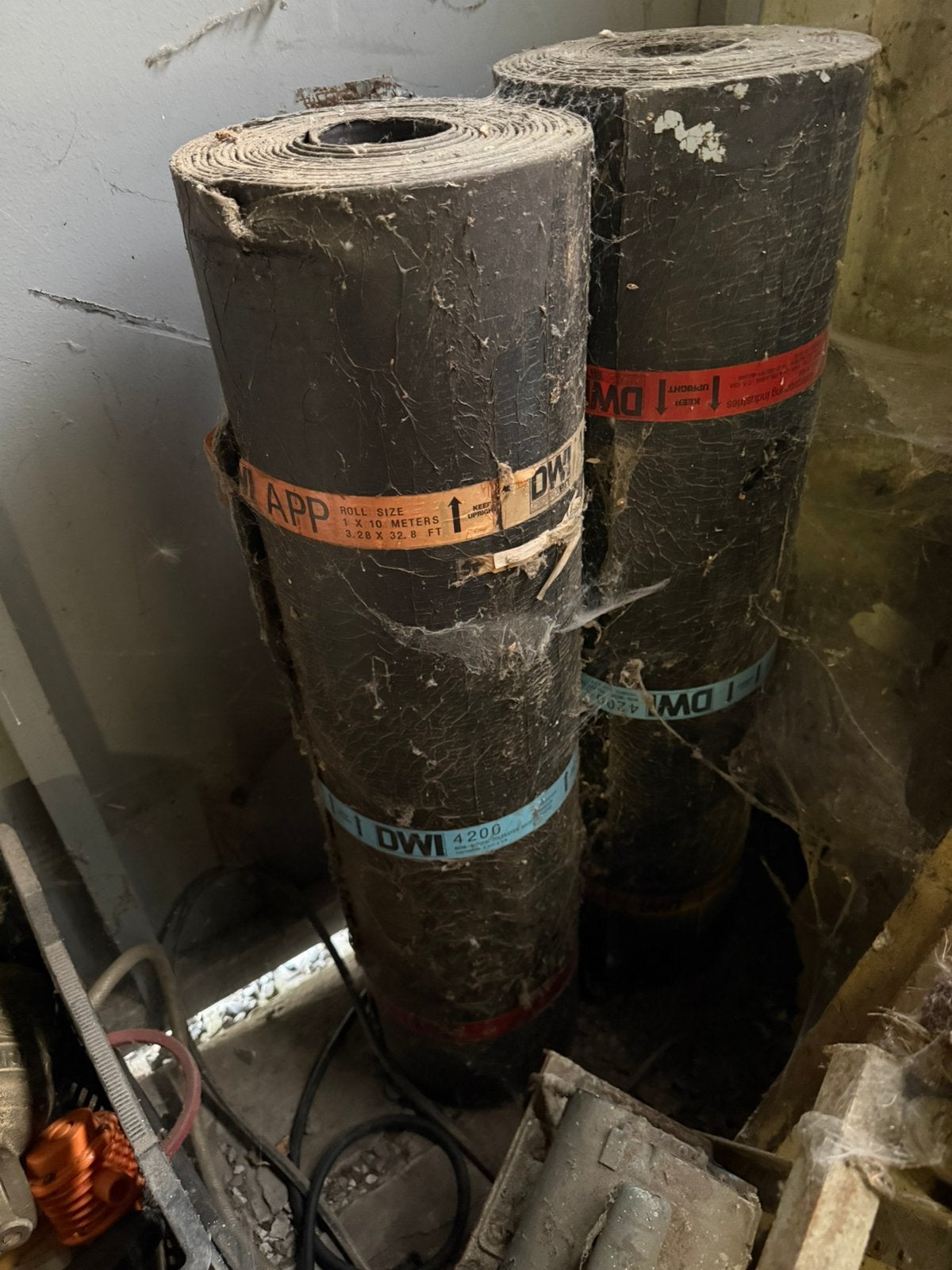 Bitum waterdichtingsrollen, Doe-het-zelf en Bouw, Dakpannen en Dakbedekking, Ophalen, Kunststof, Gebruikt, Zwart