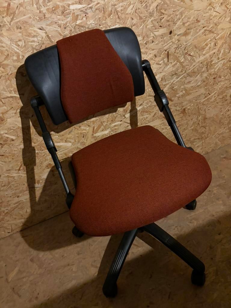 Ergonomische bureaustoelen hag h03 verschillende kleuren, Ophalen, Zo goed als nieuw, Bruin