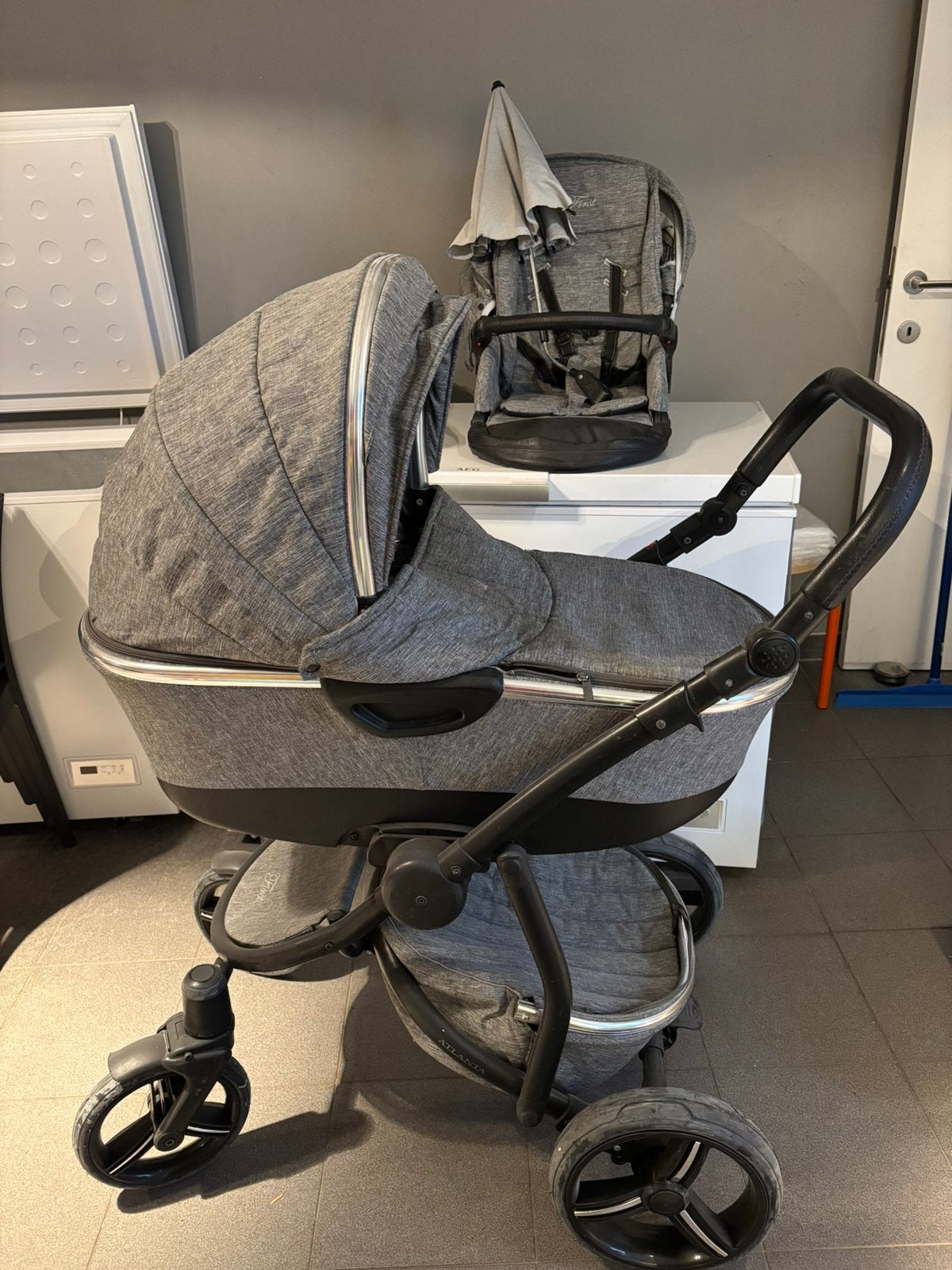 First kinderwagen, Ophalen, Zo goed als nieuw, Kinderwagen, Overige merken