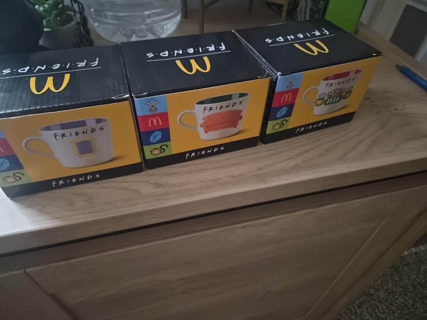 Mug Friends, Huis en Inrichting, Keuken | Servies, Verzenden, Mok