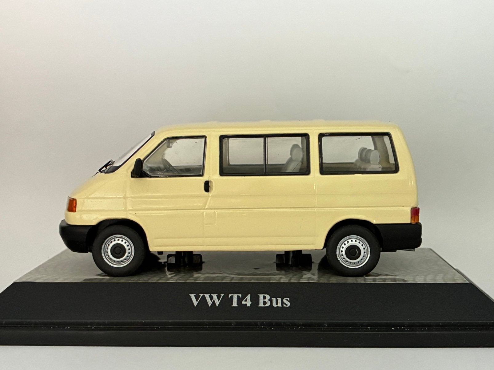Volkswagen Transporter T4 (Type 7D)1998 - Premium ClassiXXs, Ophalen of Verzenden, Zo goed als nieuw, Auto, Overige merken