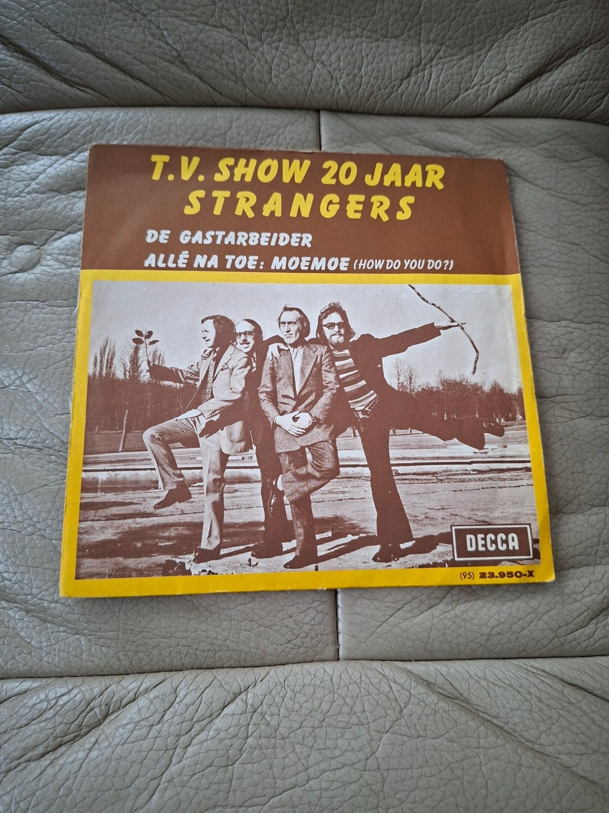 Single vinyle de 7 minutes des Strangers, Enlèvement ou Envoi