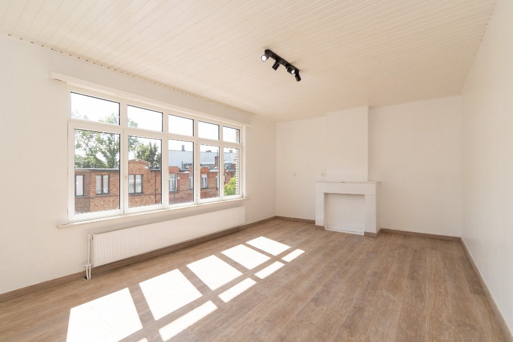 Appartement te huur Antwerpen 2 kamers, Immo, Appartementen en Studio's te huur, 50 m² of meer, Antwerpen (stad)
