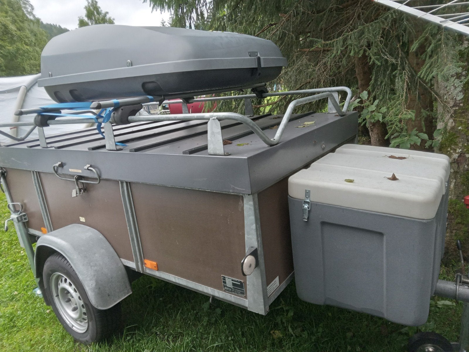Fourgon à bagages Saris, Caravanes & Camping, Enlèvement