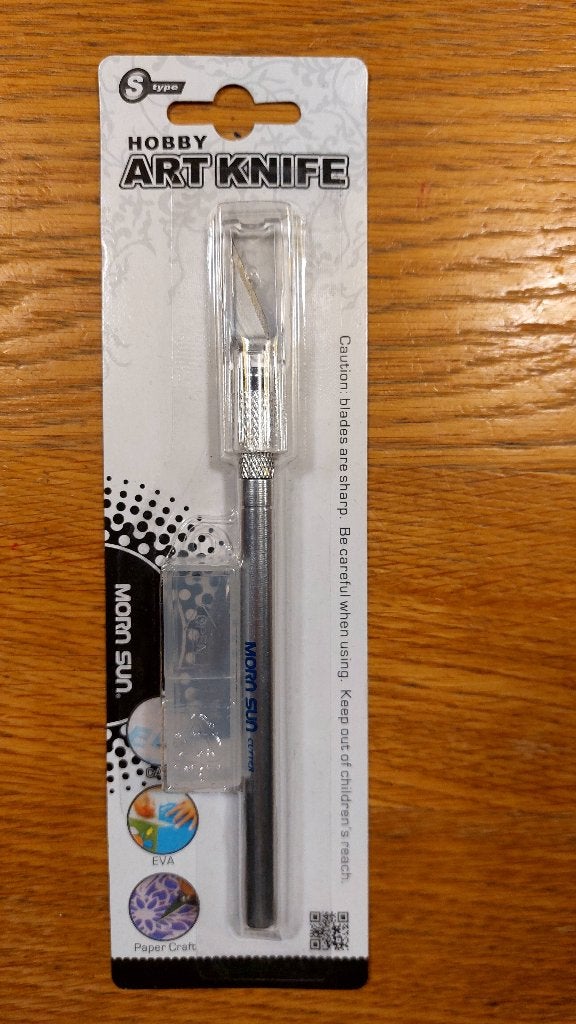Art knife met een reserve scalpelmesjes, Hobby & Loisirs créatifs, Scrapbooking, Enlèvement ou Envoi, Neuf, Autres types, Autres marques