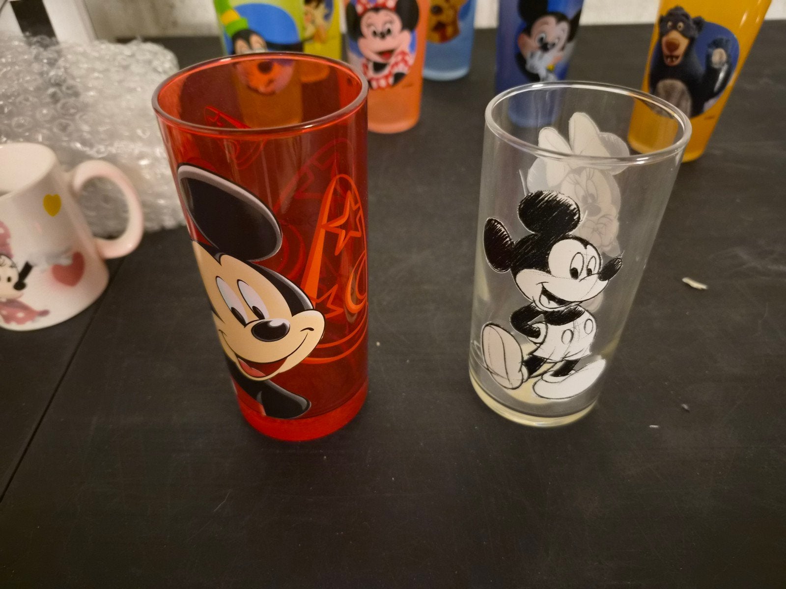 2 verre mickey, Collections, Enlèvement