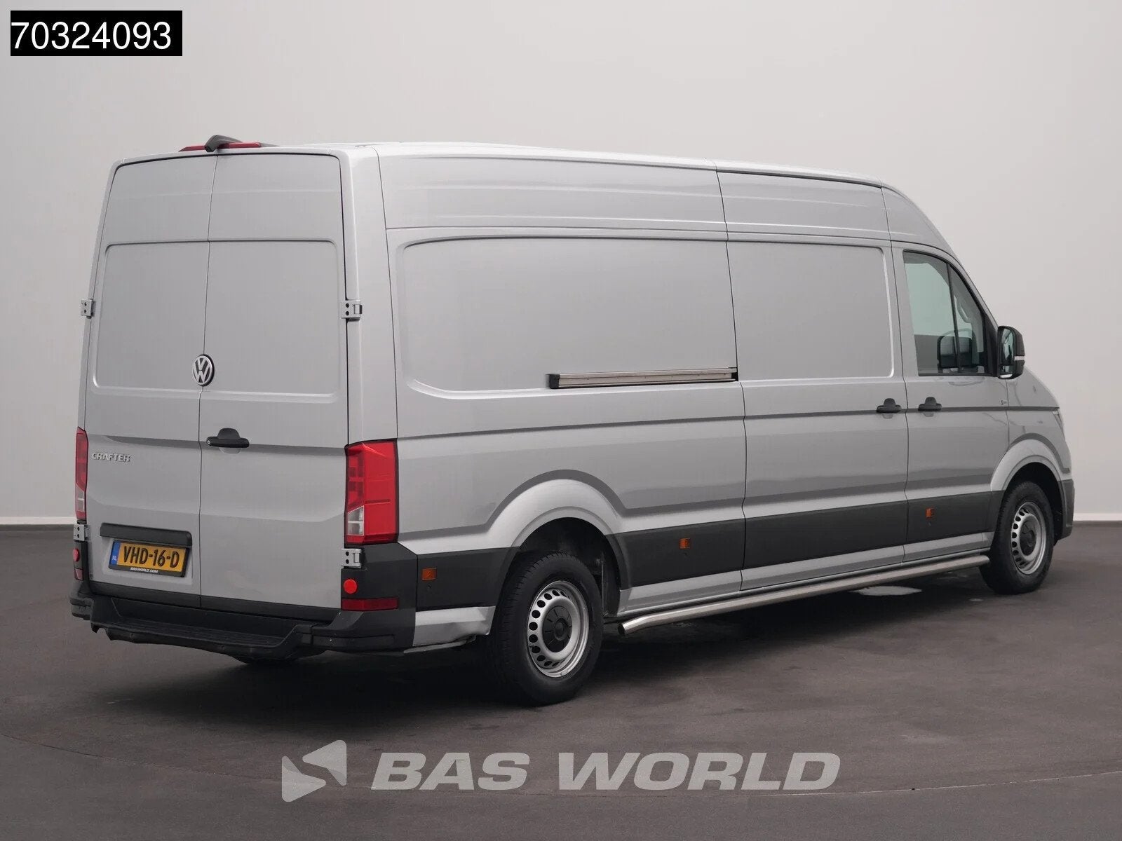 Volkswagen Crafter 140pk Automaat L4H3 Navi Airco Cruise Cam, Auto's, Automaat, Stof, Gebruikt, Euro 6