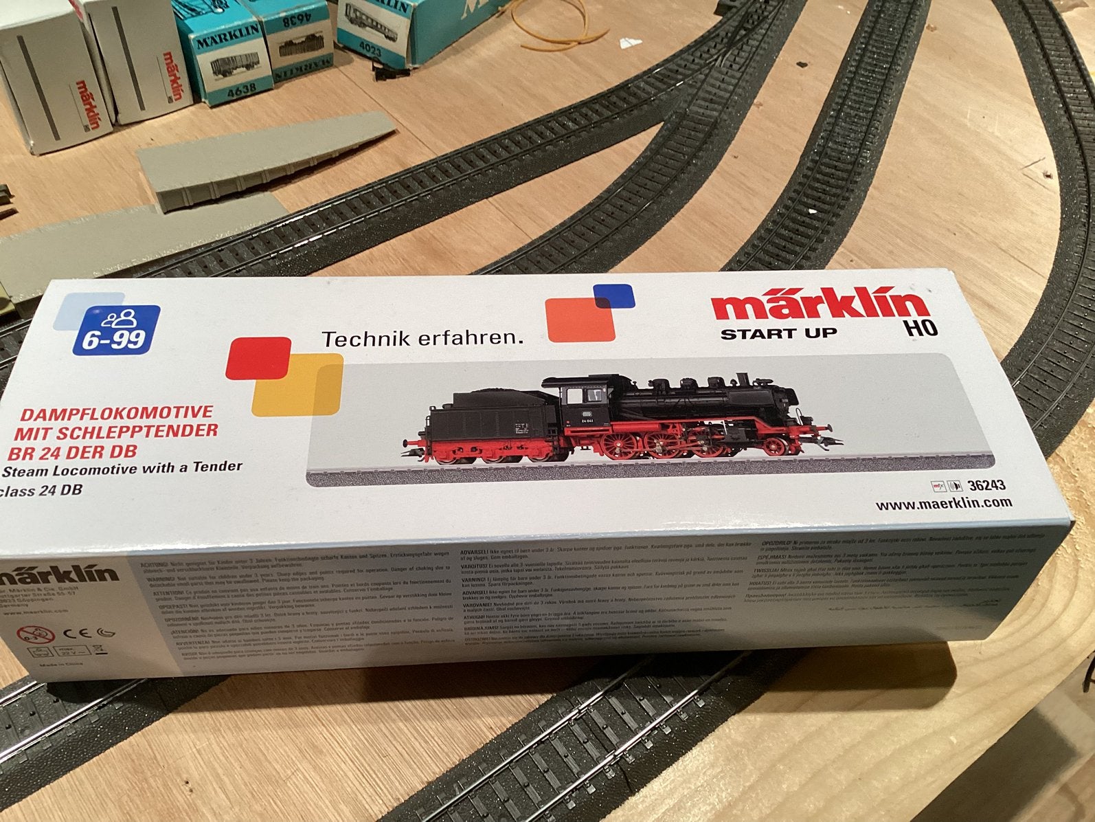 Marklin BR 24, MFX, son complet, Enlèvement ou Envoi, Courant alternatif, Comme neuf, Locomotive