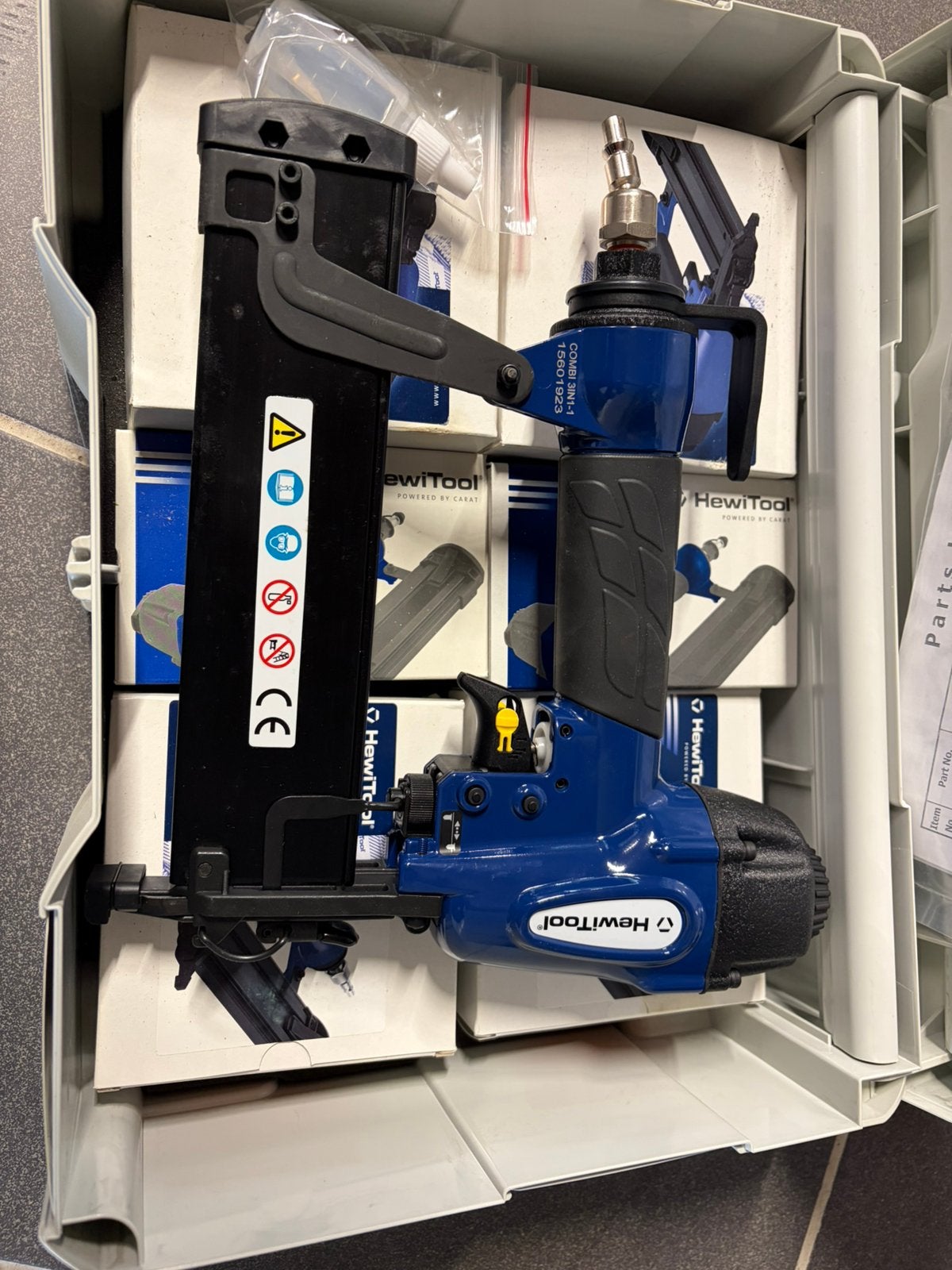 Hewi nagelschieter + nagels, Doe-het-zelf en Bouw, Ophalen, Nieuw, Festool