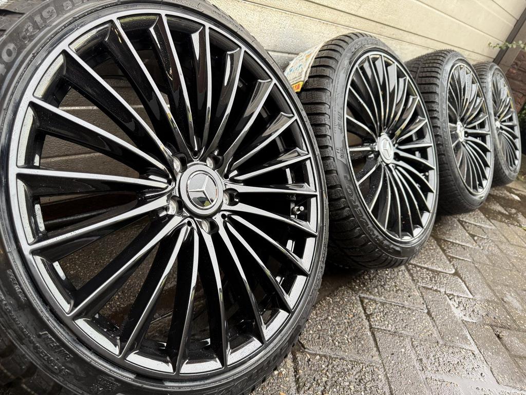 19” Mercedes S206 W206 W205 AMG C300e velgen Pirelli banden, Autos : Pièces & Accessoires, Pneus & Jantes, Pneus et Jantes, 19 pouces