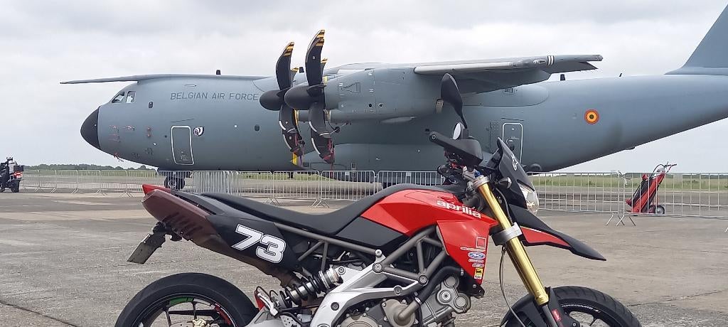 Aprilia Dorsoduro 750, Fietsen en Brommers, Ophalen, 6 versnellingen, 750 cc, Gebruikt
