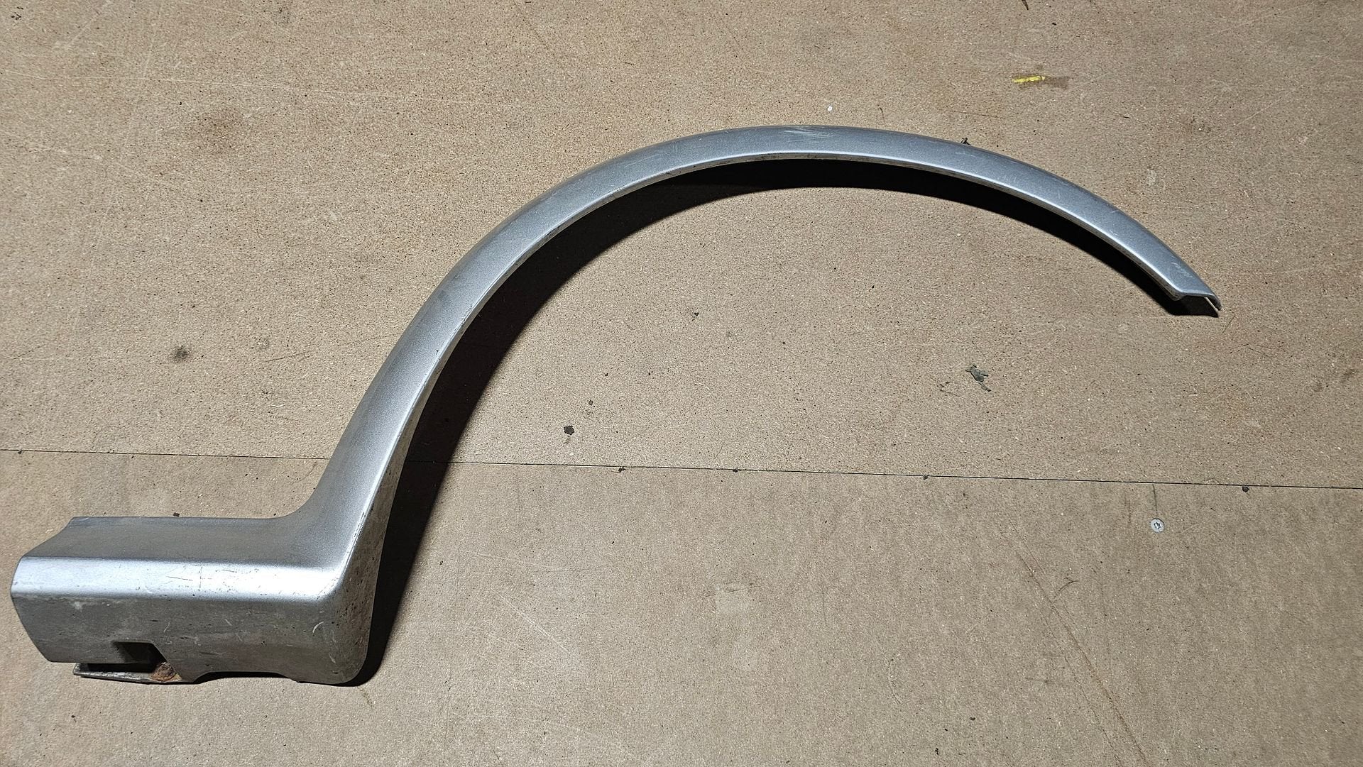 Sideskirt pasrand spatbord rand rechts BMW 3 serie E30 325IX, Auto-onderdelen, Gebruikt, -, Ophalen of Verzenden, Bumper