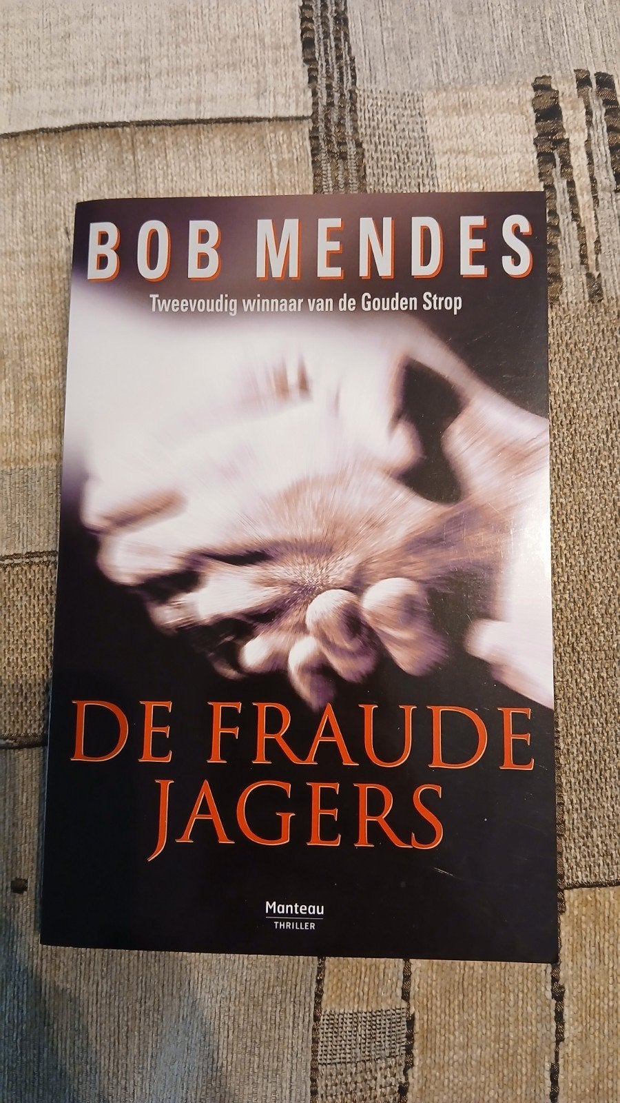 De fraudejagers - Bob Mendes, Boeken, België, Ophalen of Verzenden, Zo goed als nieuw, Bob Mendes