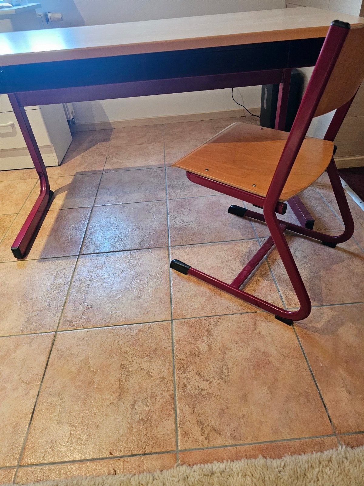 lessenaar, Ophalen, Zo goed als nieuw, 55 cm, 130 cm