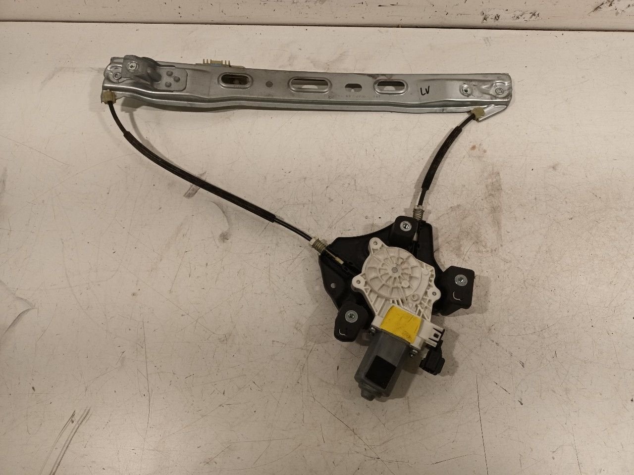 Raammechaniek elektrisch links voor Ford Transit Connect, Auto-onderdelen, Onderdelen@venauto.nl, Van der Ven Autorecycling B.V.