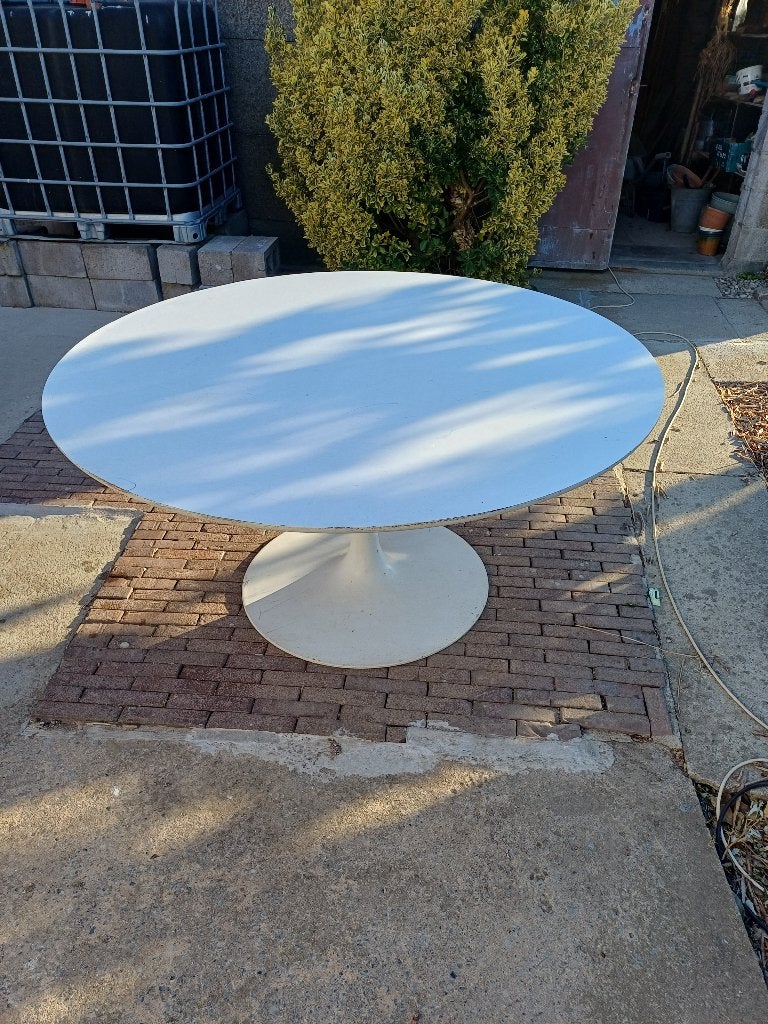 Vintage ronde tafel, Huis en Inrichting, Ophalen, Gebruikt, 150 tot 200 cm, Rond