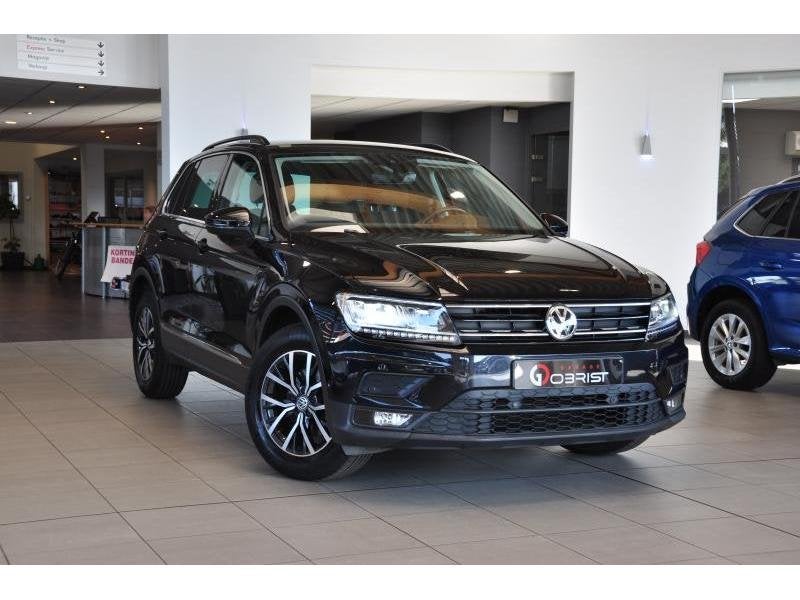 Volkswagen Tiguan Led-Gps-Carplay-Camera-Fully serviced, Auto's, Volkswagen, Zwart, Bedrijf, Handgeschakeld, 111 kW