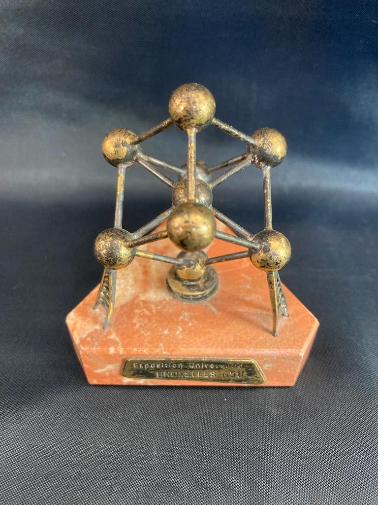 Paperweight atomium origineel '58 souvenir, Antiek en Kunst, Ophalen of Verzenden