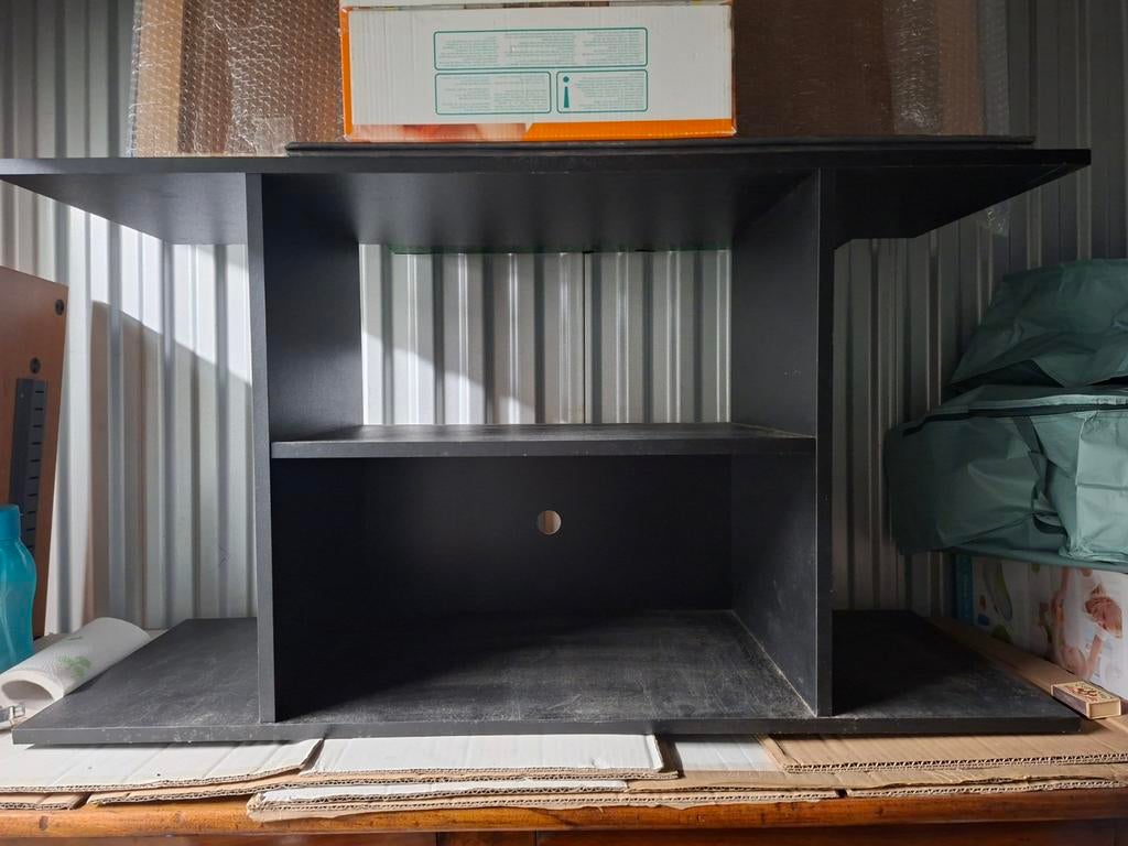 Zwart tv-standaard/boekenkast, Ophalen