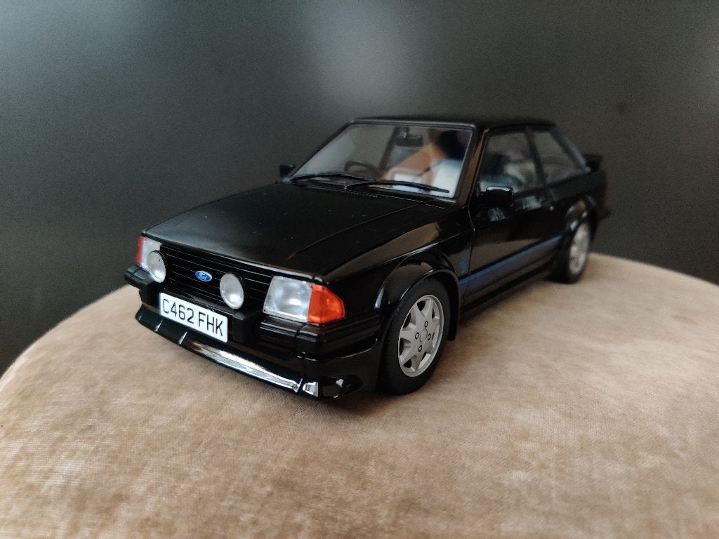 Ford Escort MKIII RS Turbo 1985 MCG 1/18e nieuw, in doos., Ophalen of Verzenden, Nieuw, Auto, Overige merken