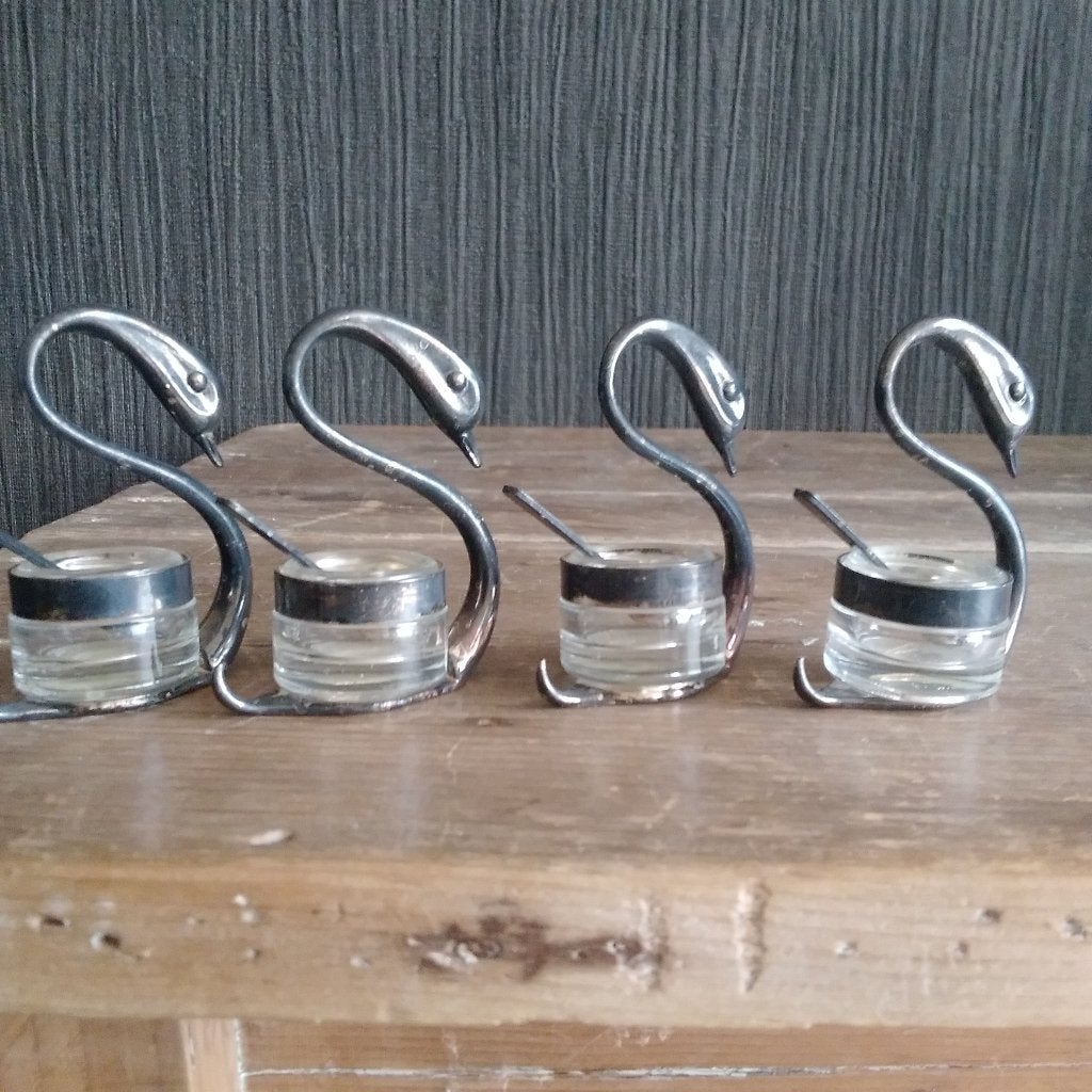Superbes pots à sel vintage en métal argenté, cygnes, Antiquités & Art, Envoi