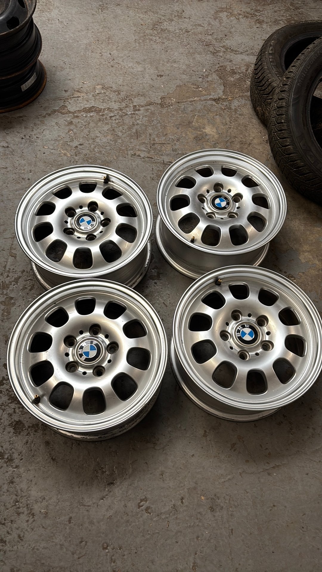 Jantes alu 15 ´ bmw, Autos : Pièces & Accessoires, Pneus & Jantes, Enlèvement, Jante(s)