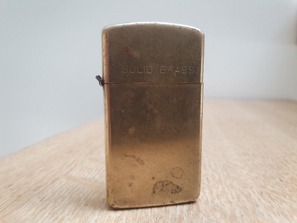 Zippo aansteker van massief messing, Ophalen of Verzenden, Aansteker