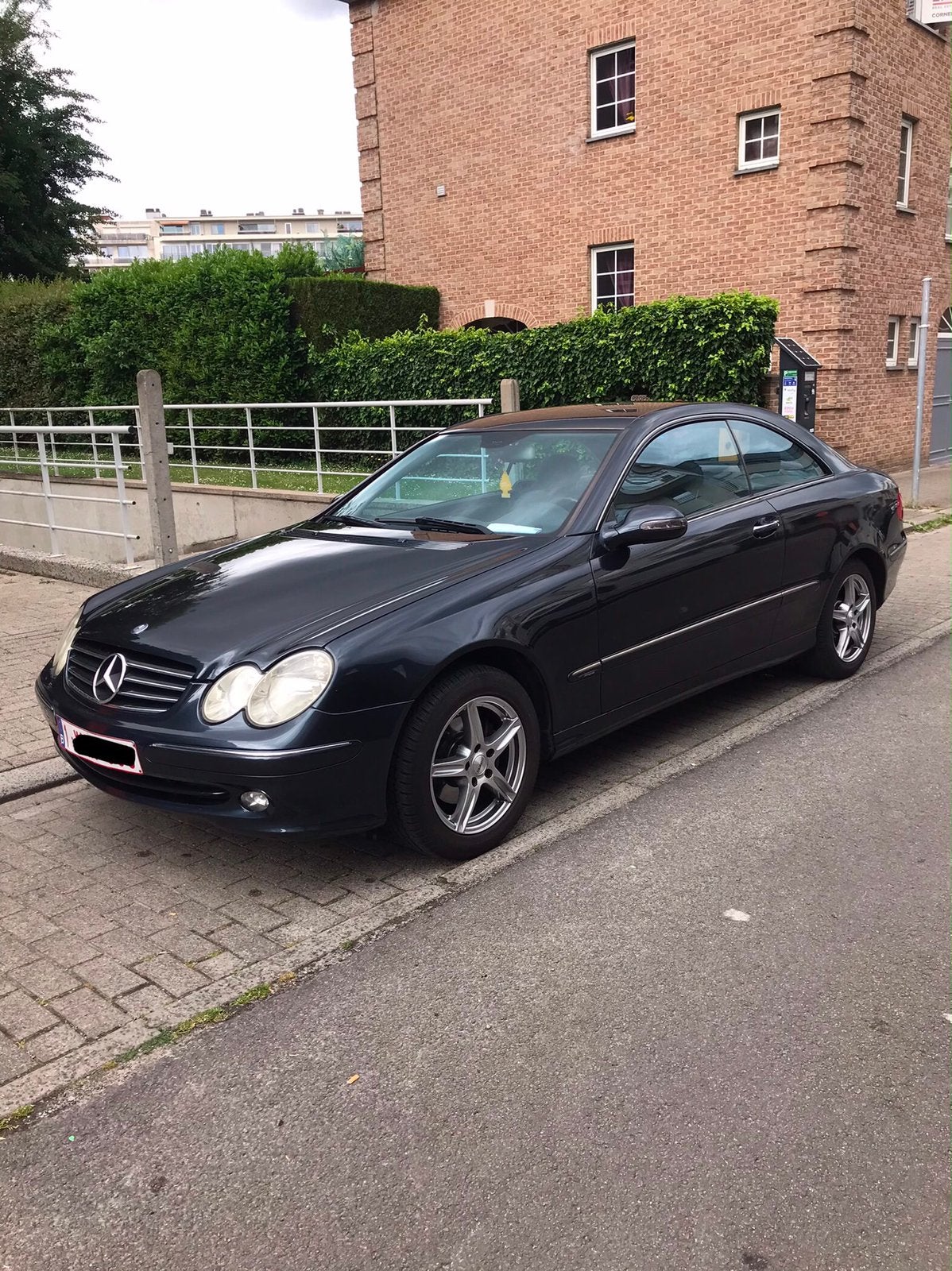 Mercedes CLK 200 Avantgarde Automatique, Auto's, Mercedes-Benz, Automaat, Bedrijf, CLK, Te koop