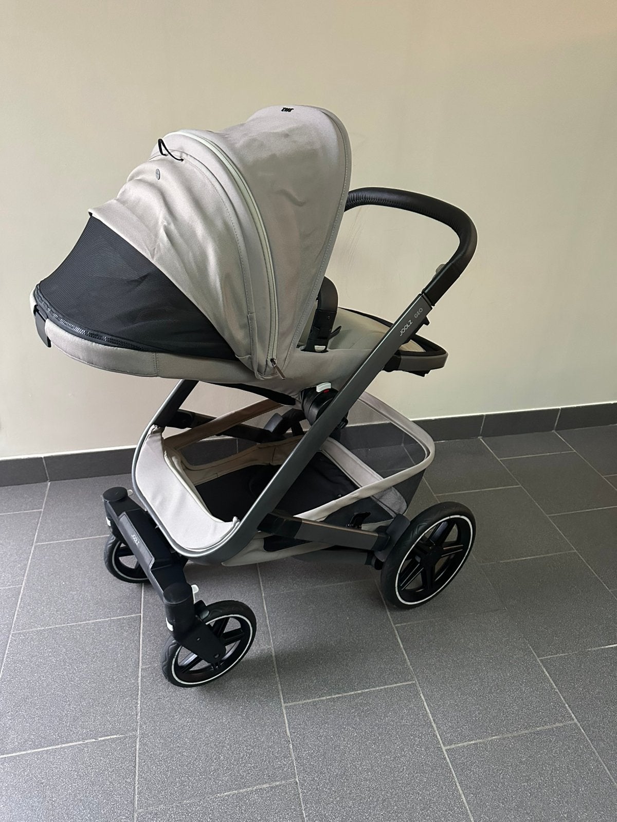 Joolz Geo3 kinderwagen inclusief Maxi-Cosi, Enfants & Bébés, Enlèvement, Comme neuf, Maxi-Cosi