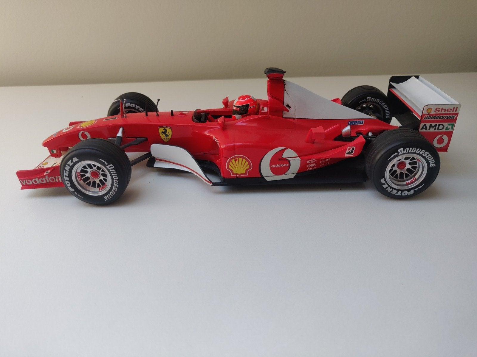 Hot Wheels - Ferrari F2002 - Collection Michael Schumacher, Hobby & Loisirs créatifs, Enlèvement ou Envoi, Comme neuf, Voiture