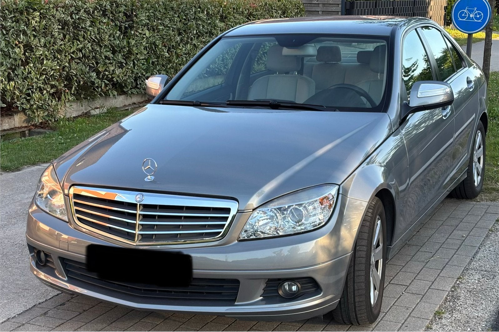 Mercedes c200 - diesel - euro4 - nieuwstaat, Auto's, Mercedes-Benz, Voorwielaandrijving, 4 deurs, Stof, Beige