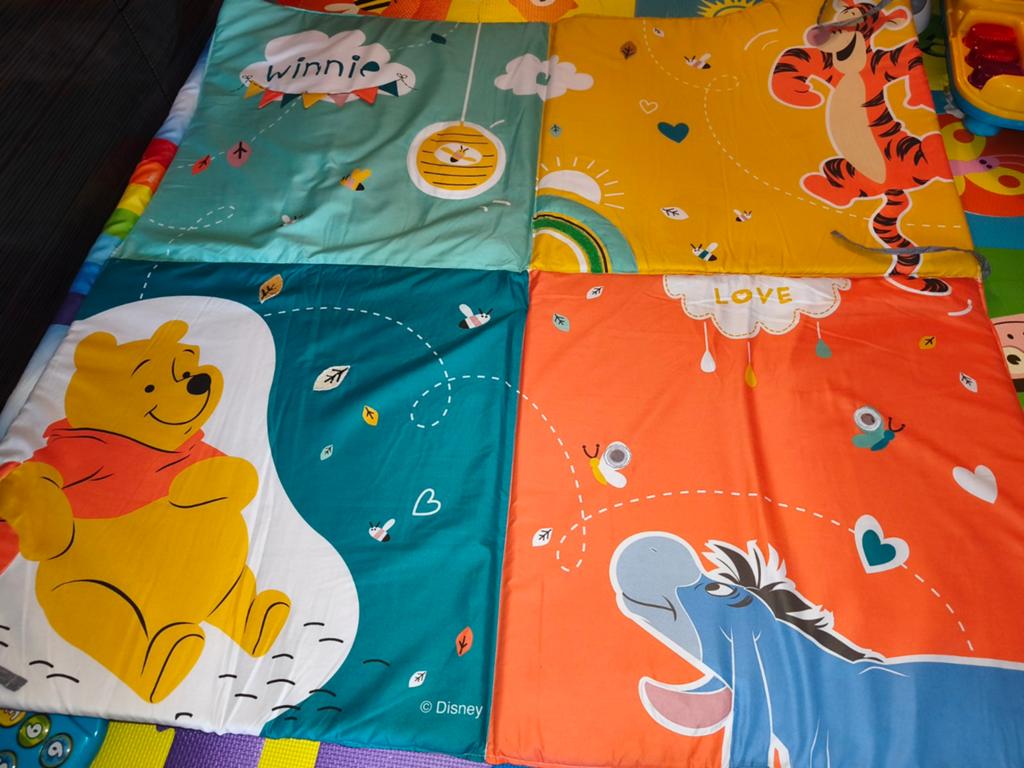 Nouveau tapis de jeu Disney Baby x Badabulle - Winnie l'ours, Enfants & Bébés, Enlèvement