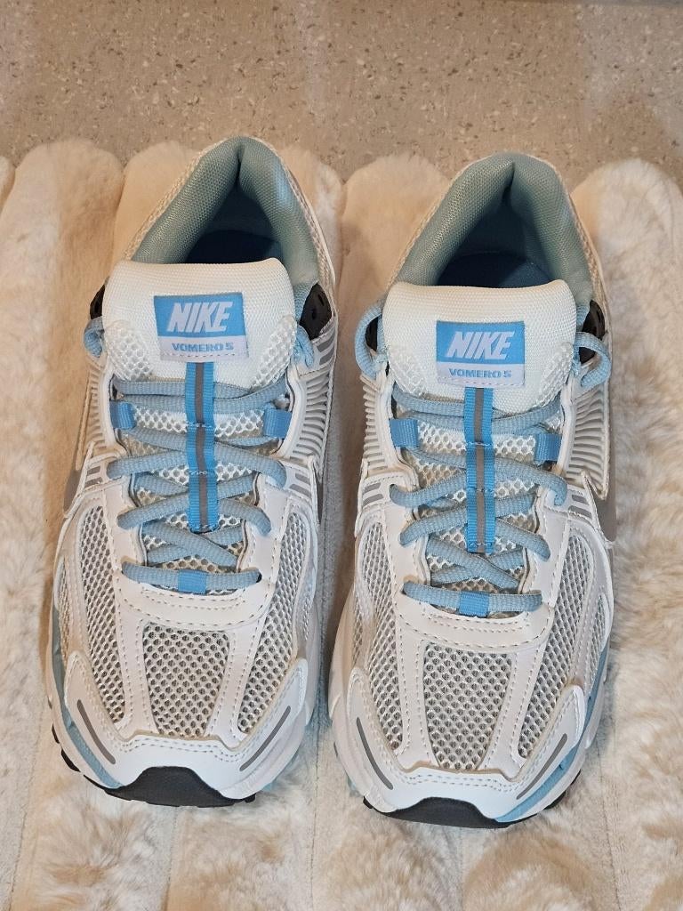 Nike vomero 5, Enlèvement ou Envoi