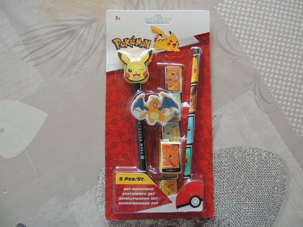 Matériel scolaire - Pokémon Set 5 pièces : latte, gomme,..., Enlèvement