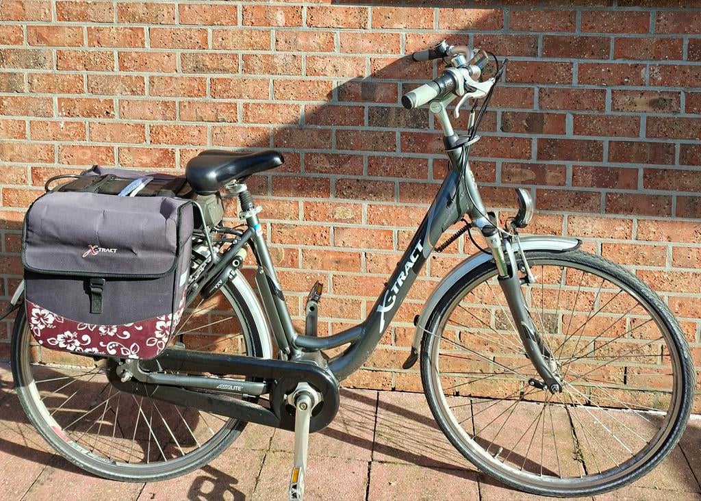 X-TRACT Elektrische Damesfiets Zeer Goede Staat, Fietsen en Brommers, Ophalen