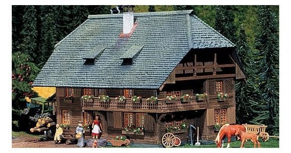 Faller: Zwarte Woud boerderij NIEUW, Neuf, Autres marques, Analogique, Enlèvement ou Envoi