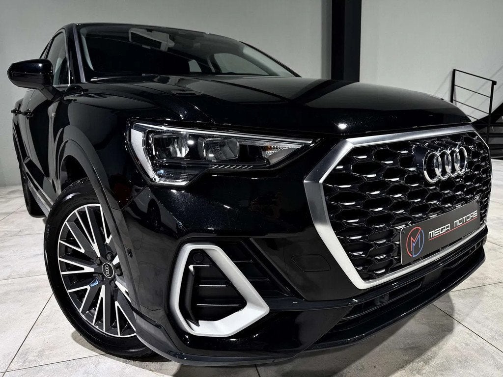 Audi Q3 Sportback e-TRON S-LiNE" TVA/BTW AUTO CUiR CARPLAY, Auto's, Automaat, Gebruikt, 4 cilinders, Zwart