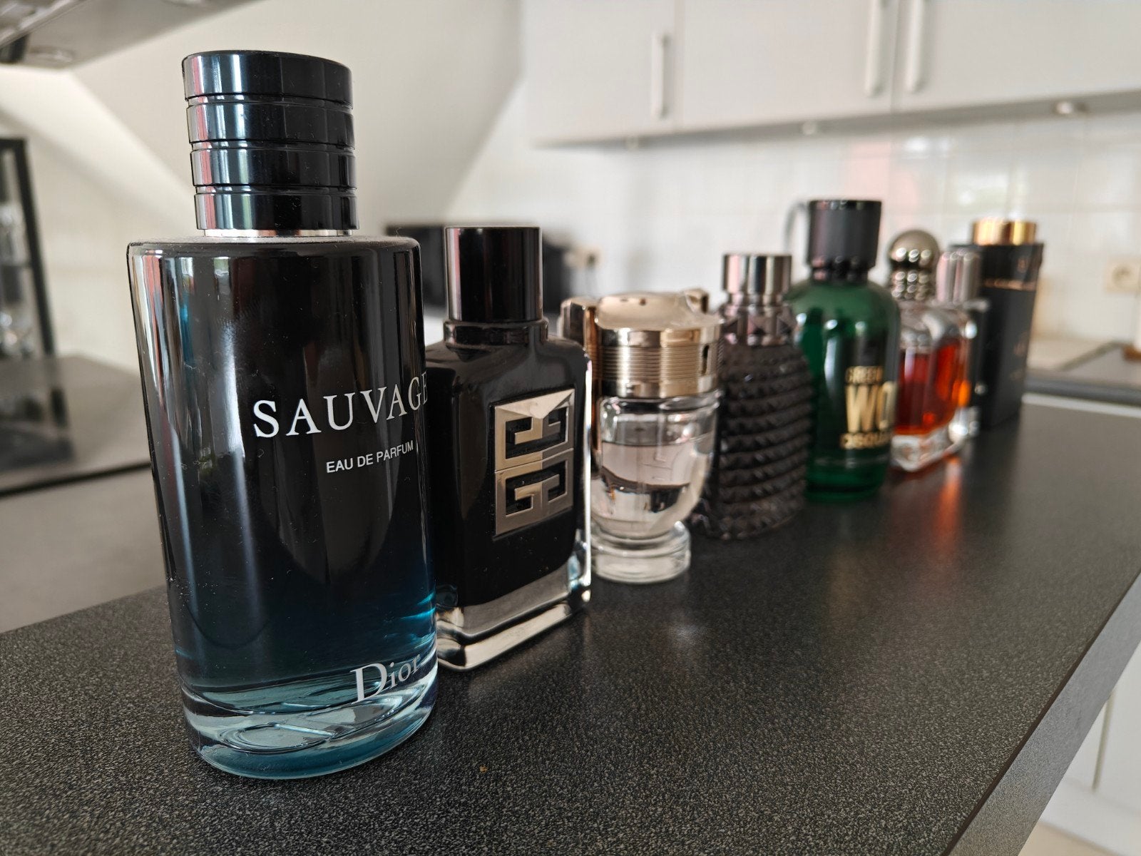 PARFUM I verschillende soorten, Handtassen en Accessoires, Ophalen of Verzenden, Gebruikt